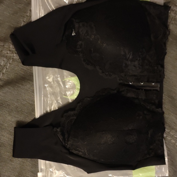 Bra - Picture 2 of 4